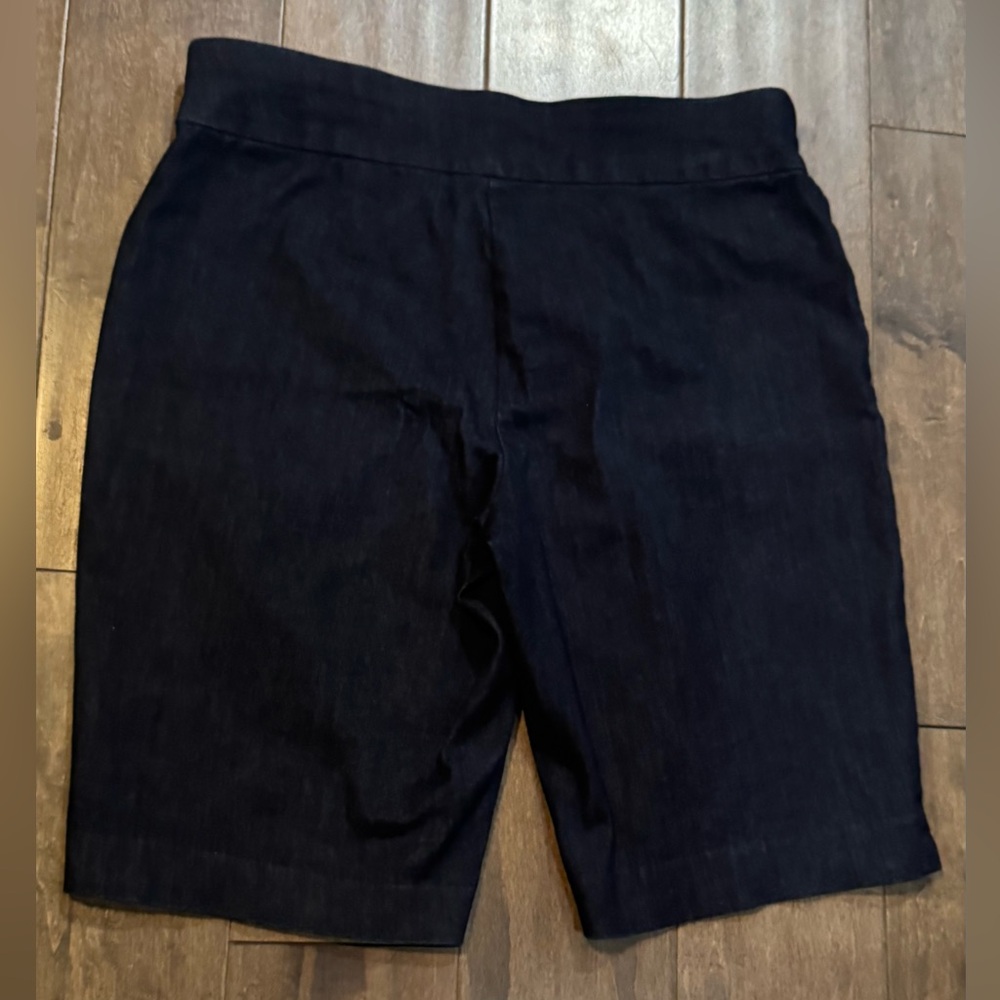 Craft & Barrow Dark Blue Denim Effortless Stretch Bermuda Shorts Size 10